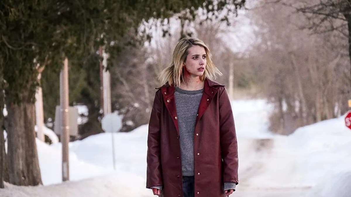 Zło we mnie - mroczny horror o samotności w katolickiej szkole: Recenzja