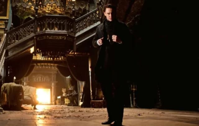 Wzgórze krwi na Filmweb - fascynujący horror del Toro budzi kontrowersje