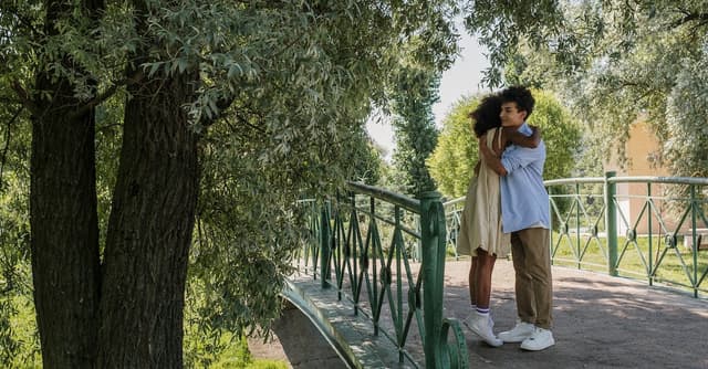 Pierwszy Raz - co sądzimy o nowym serialu młodzieżowym z 2023 roku?