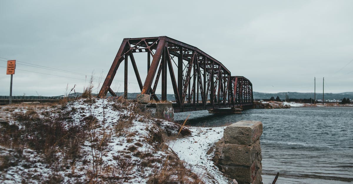 Rabbit Hole - recenzja nowego serialu sensacyjnego z 2023 roku